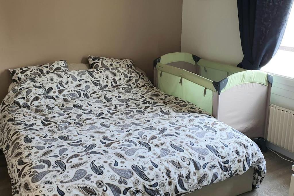 Appartement De Charme Et Familial A Кан Екстериор снимка